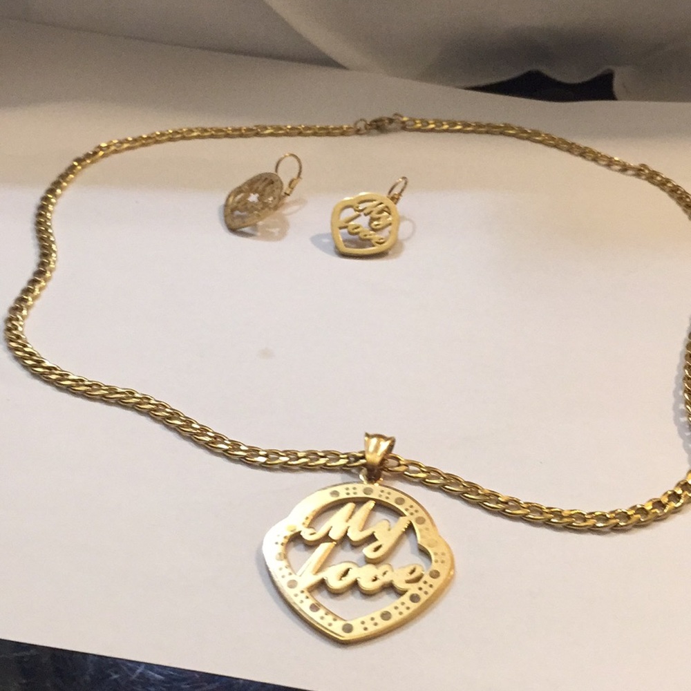 14 karat stainless steel set